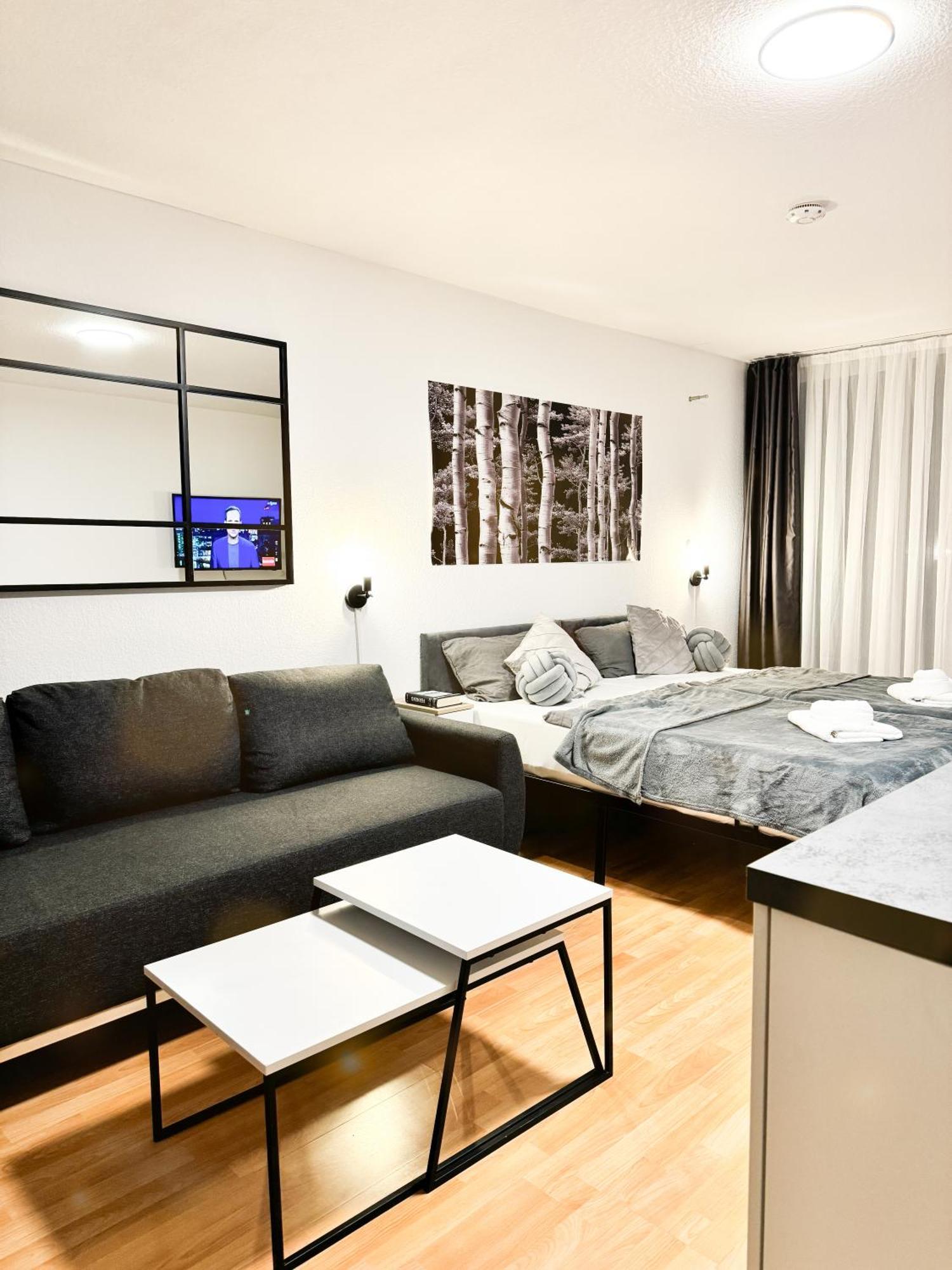 Modern Living In Karlsruhe - Frieden Apartments מראה חיצוני תמונה