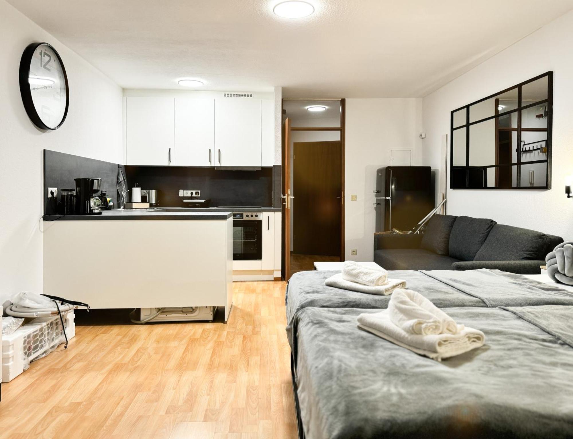 Modern Living In Karlsruhe - Frieden Apartments מראה חיצוני תמונה