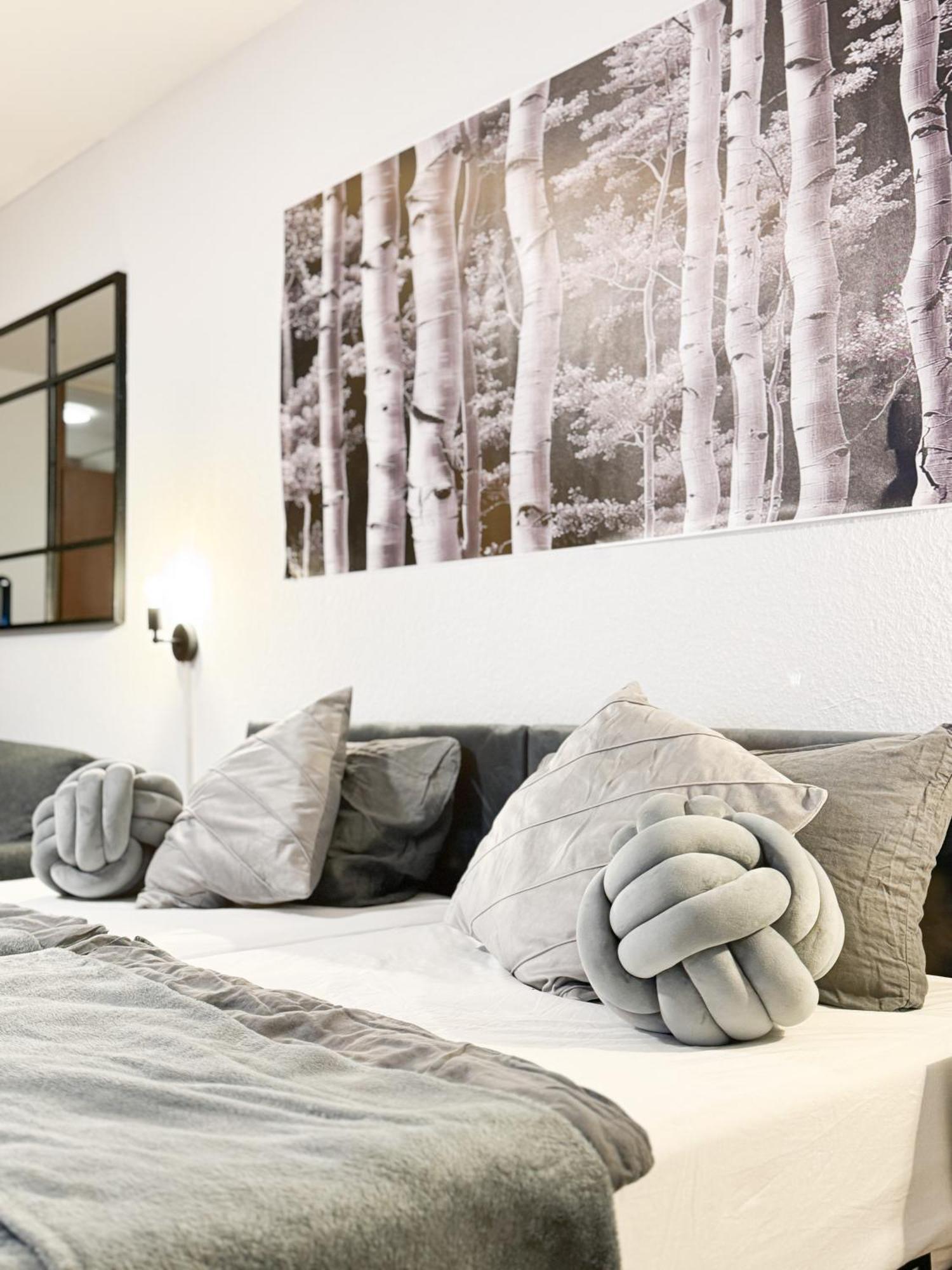 Modern Living In Karlsruhe - Frieden Apartments מראה חיצוני תמונה