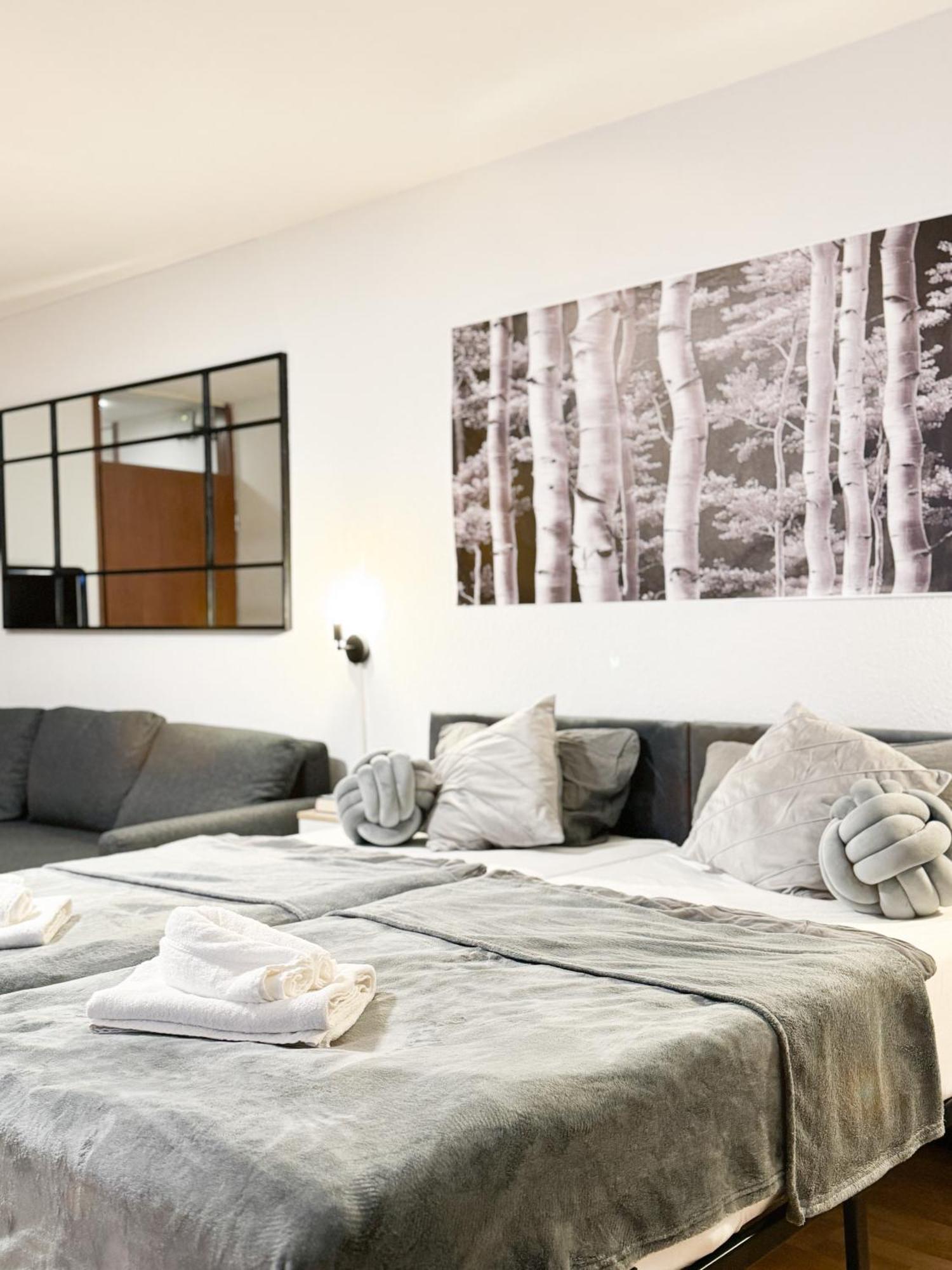 Modern Living In Karlsruhe - Frieden Apartments מראה חיצוני תמונה